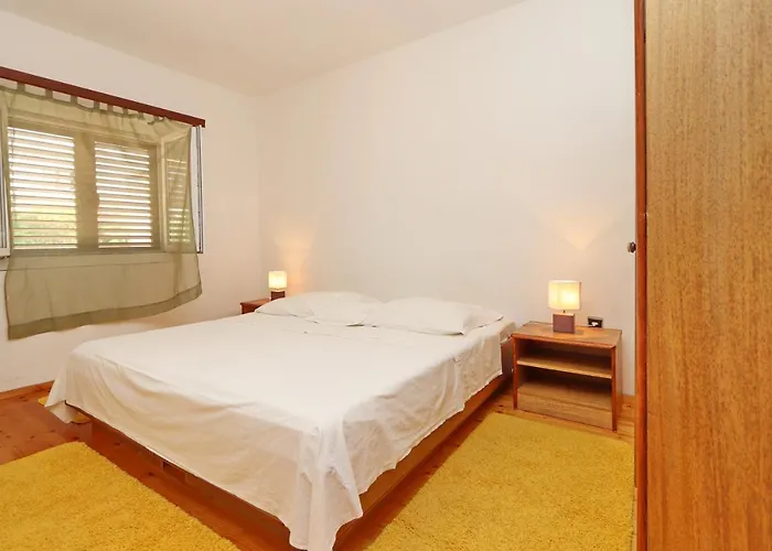 Διαμέρισμα By The Sea Prizba, Korcula - 4484 *